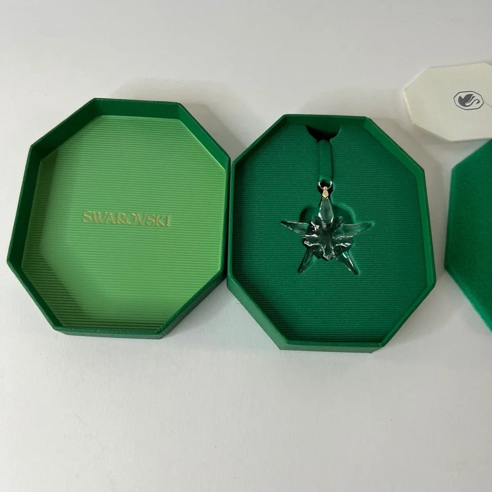 Swarovski Star Crystal Christmas Ornament NIB 1 7/8 x 1/4 x 1 3/4 in NIB‎